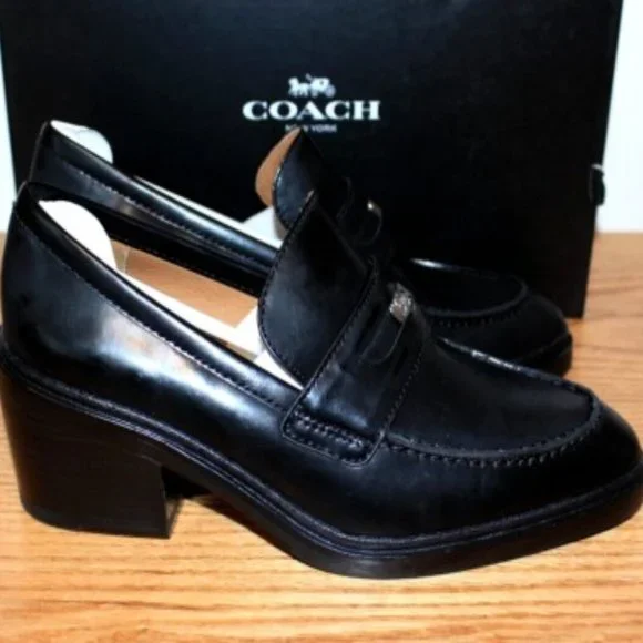 COPY - NWT COACH Heath Box Calf, Leather, Sizes 9 & 8, Great for Work, Auth. In… - Picture 1 of 8